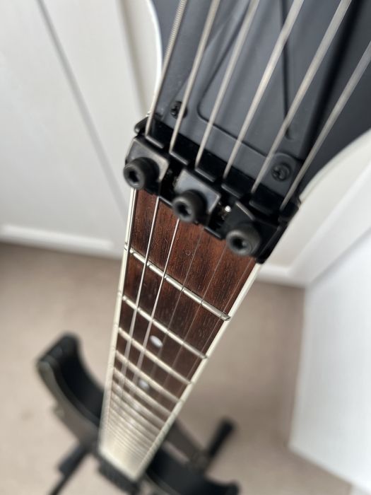 Chitara Ibanez RG320EXZ cu Seymour Duncan SH-13