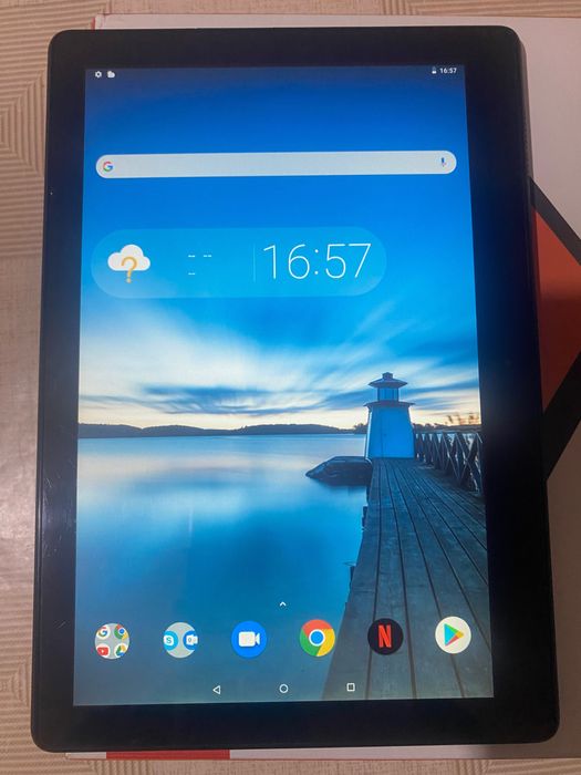 Таблет Lenovo Tab E10