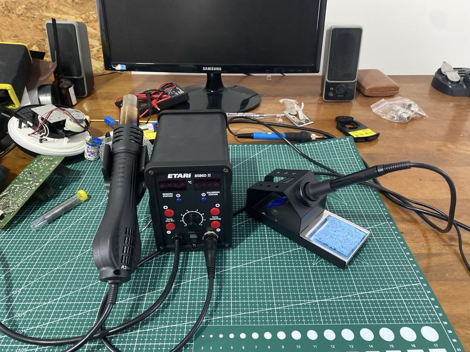 Паяльная станция ETARi 8586D II