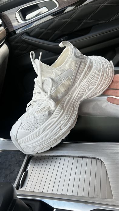 Кроссовки Balenciaga