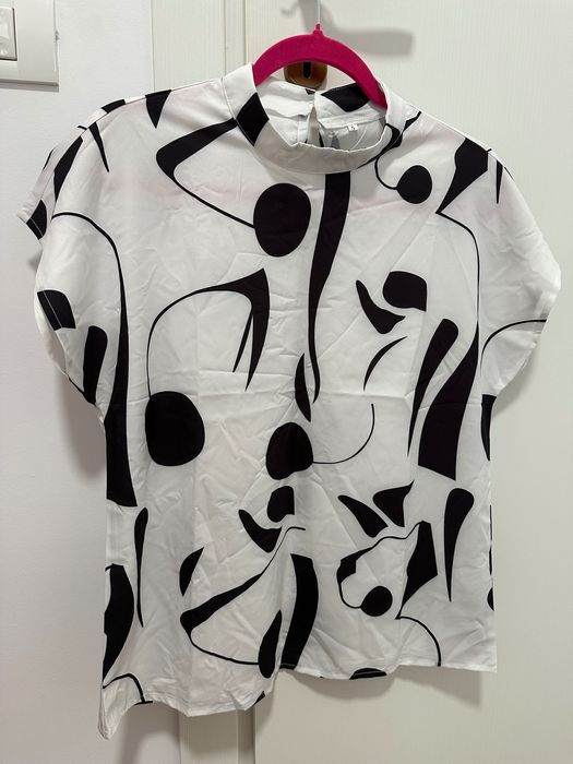 Tricou damă model alb-negru mărime S/M