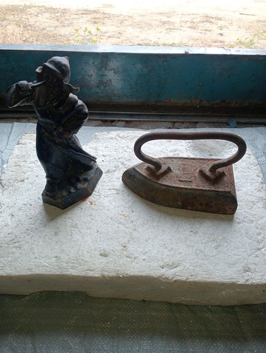 Продам СССР утюг