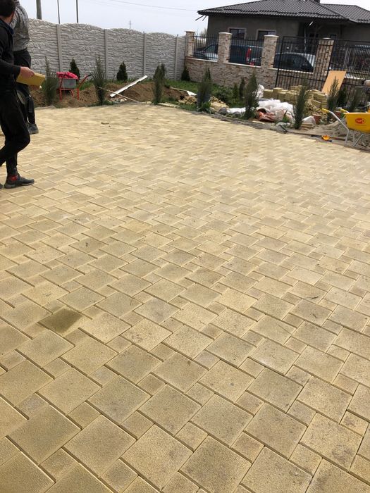 Pavele dale pentru Gradina. Transport, montaj pentru pavaj