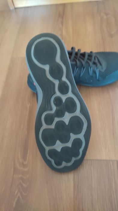 NIKE - Дамски Маратонки