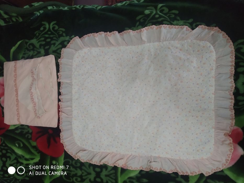 Одеяло-конверт с подушкой и чепчик