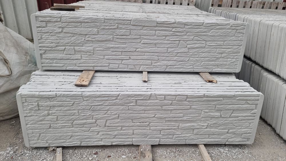 Gard la cheie cu materiale incluse garduri din beton comprimat Oferim
