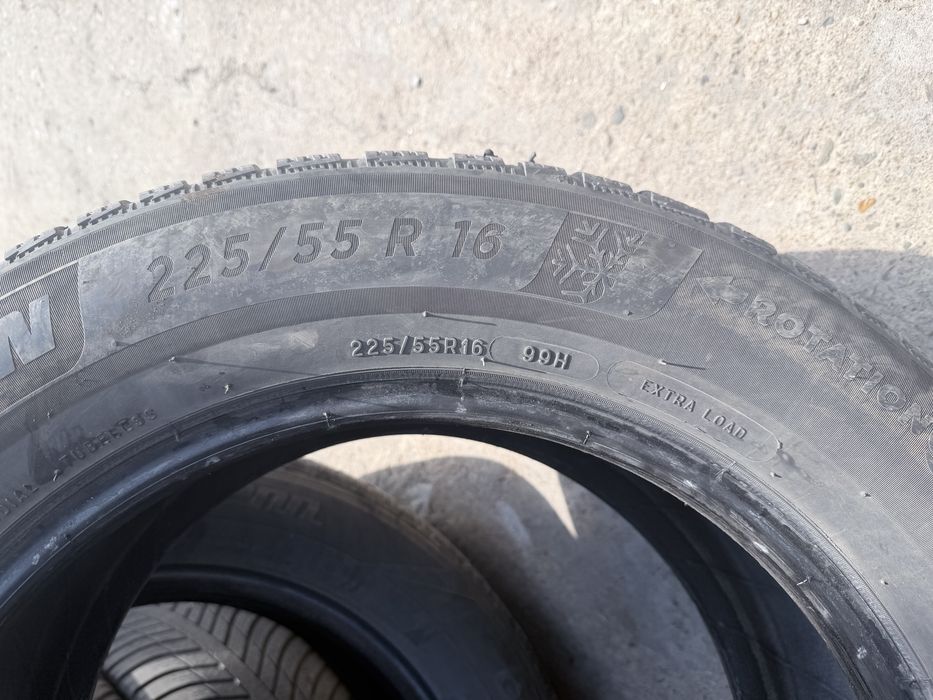 Продавам комплект 4 броя гуми 225/55 R16.