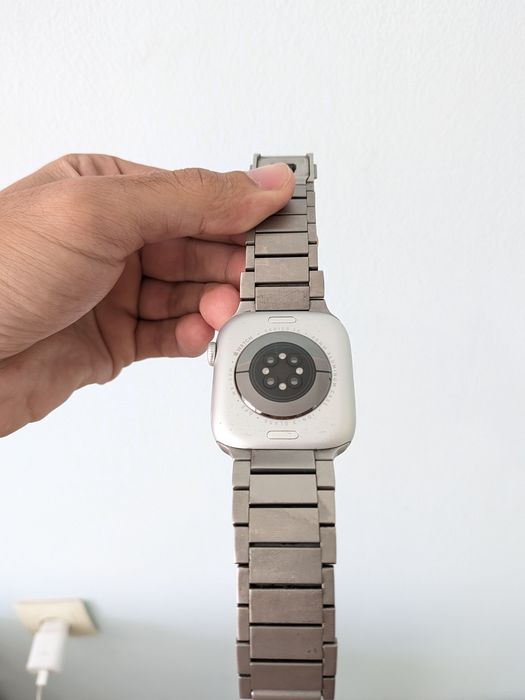 Apple iWatch 10 46mm 98% Battery