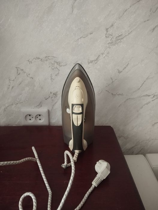 Утюг паровой рабочий