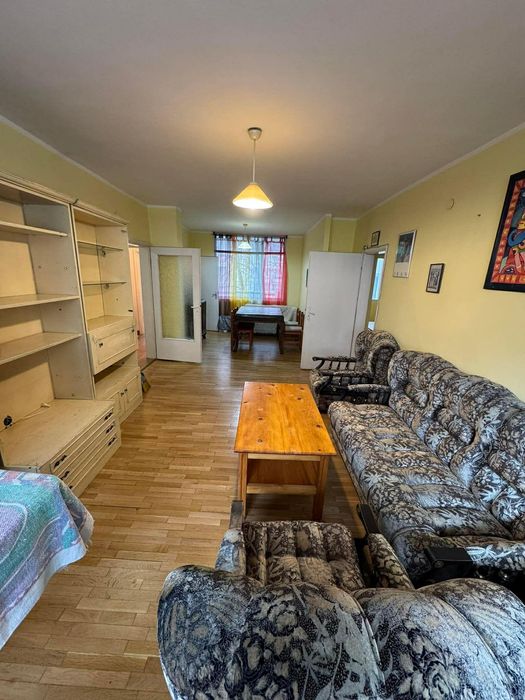 Дава се под наем Тристаен апартамент в София, Лозенец - 113 кв.м за 648.21 € - Снимка #1
