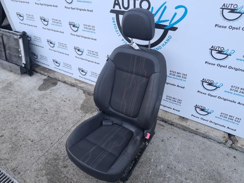 Scaun fata dreapta semi piele cu incalzire Opel Astra J