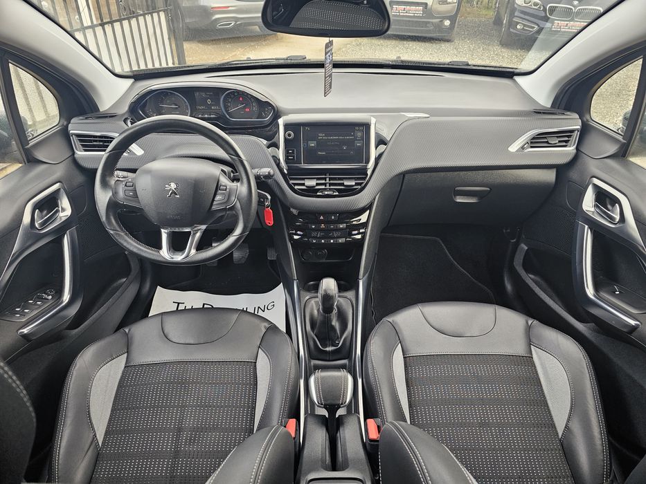 Peugeot 2008  1.2 VTi  Allure