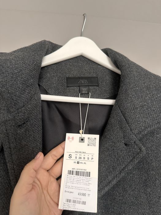 Zara пальто оригинал