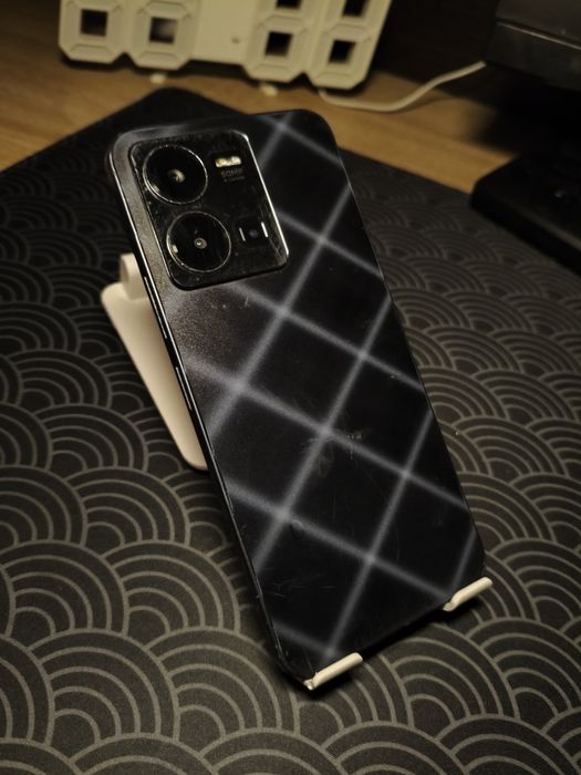 Продам vivo y35  64 гб