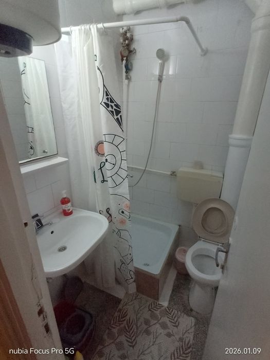 Garsonieră de inchiriat