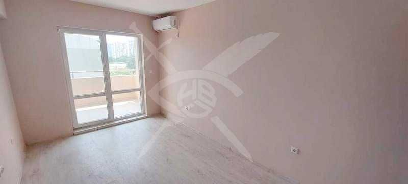 Продава се Тристаен апартамент в Бургас, Славейков - 97 кв.м за 2155 €/кв.м - Снимка #8