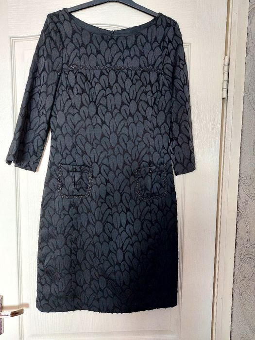 Продам нарядное платье