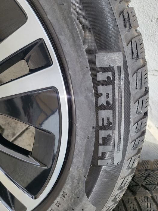 Jante aliaj Mercedes R17, anvelope Pirelli 225 55 17