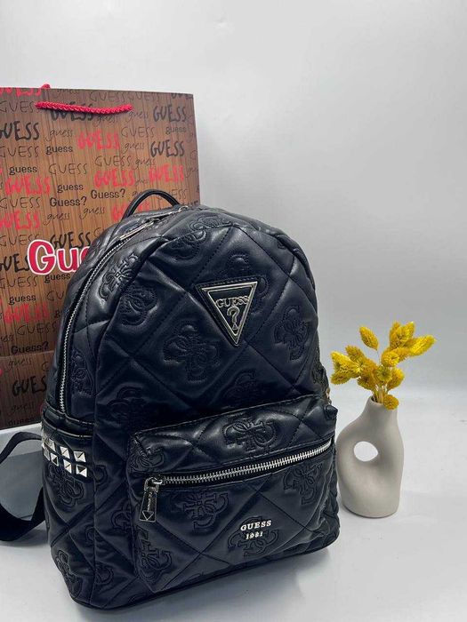 Раници дамски топ модели