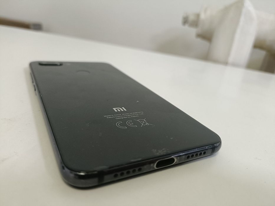 Xiaomi Mi 8 lite