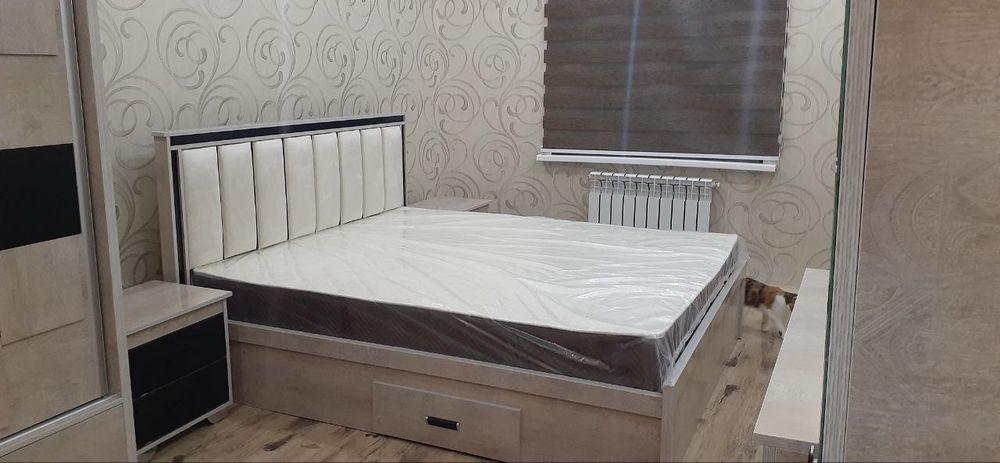 Срочна продаётся 4 х ком квартира 10 мик р. С ремонтом и с мебелей