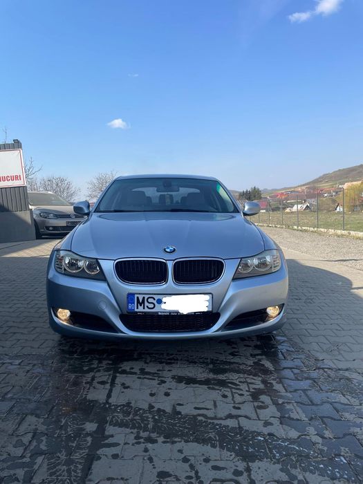 BMW e90 318d 2010