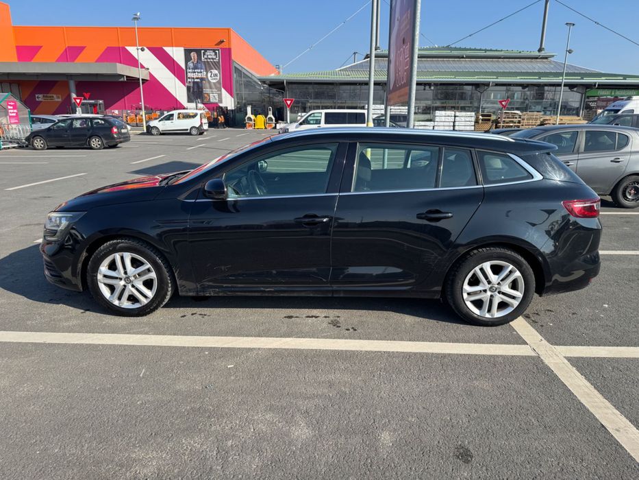Renault megane 4 break 1.3 tce manual