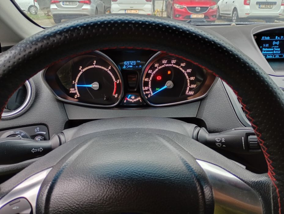 ford fieste 2015 1.5 tdci 75cp