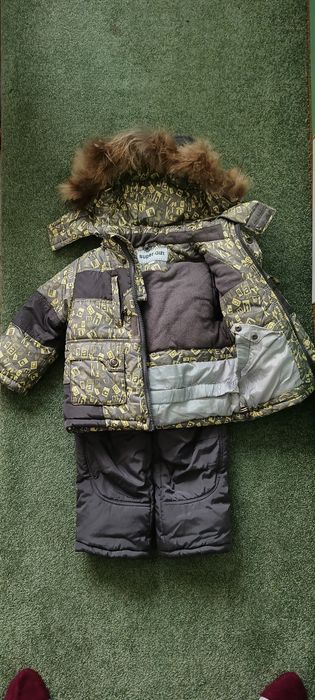 Продаем комбинезон зимний.