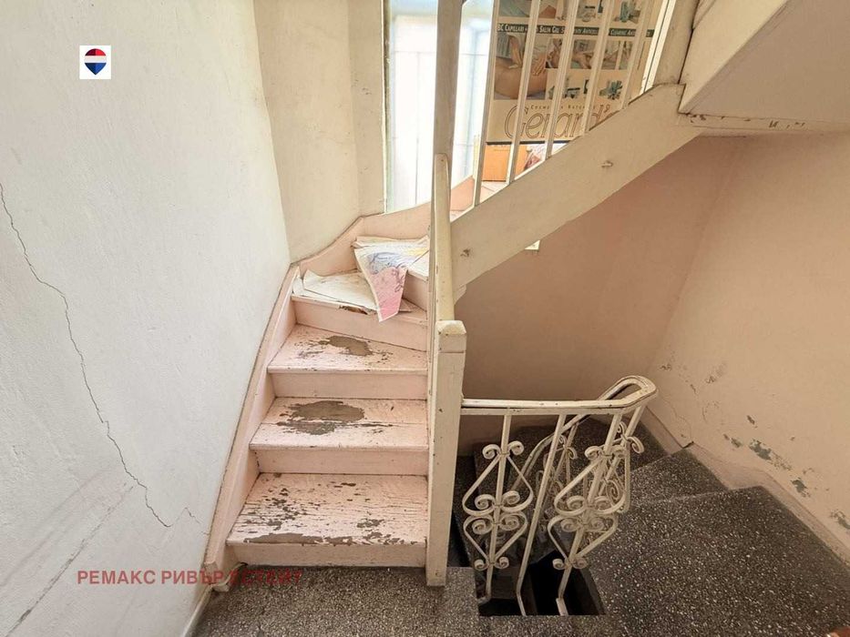 Продава се Етаж от къща в Русе, Център - 77 кв.м за 1338 €/кв.м - Снимка #3