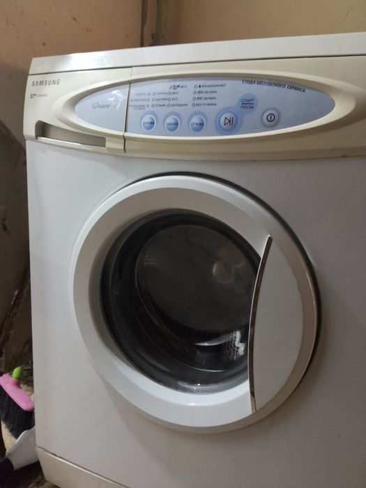 Продам стиральную машину