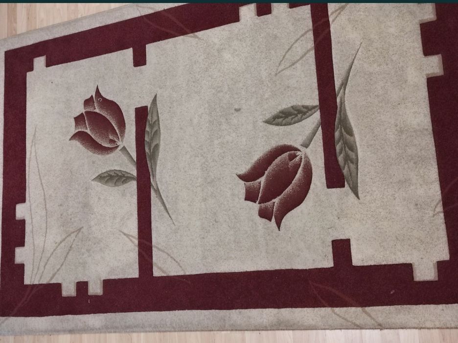 Продаются шерстяные ковры