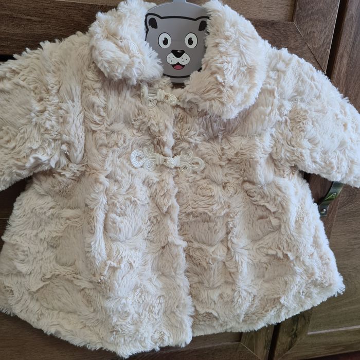 Haina de primavara fetite