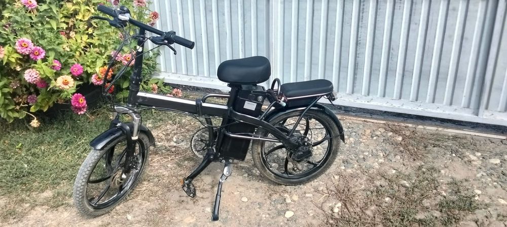Продам электро велосипед в хорошем состоянии. Груз впадаем 120кг. Ммми