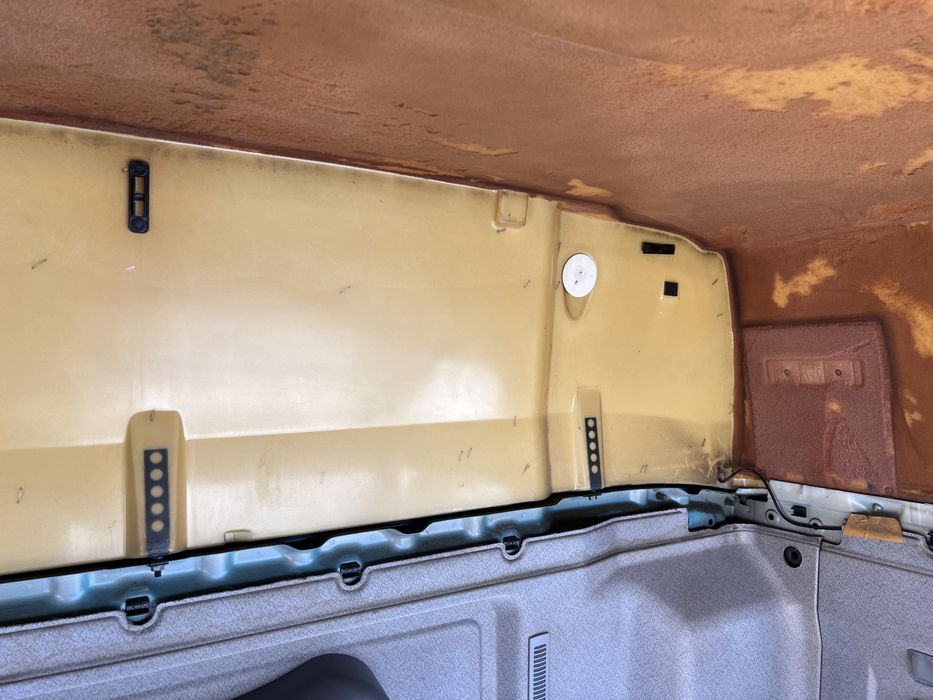 Retapitatare plafon TGX TGA TGS XLX XXL la domiciliu