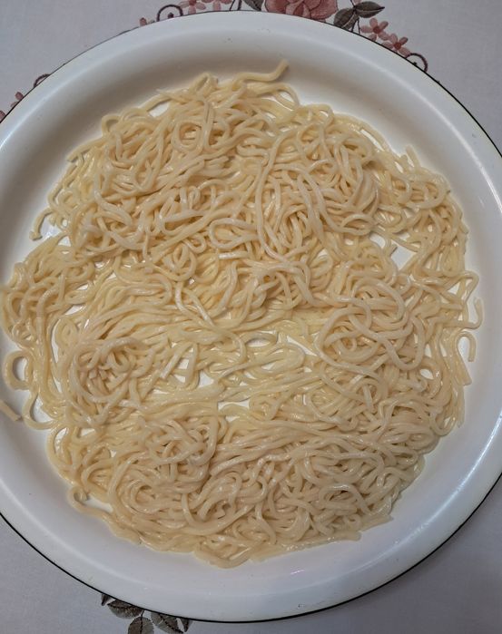 Тесто домашный,қолдың жаймасы