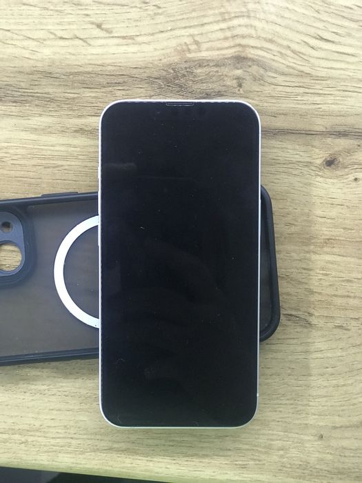 Айфон 13 128 гб читайте описание!