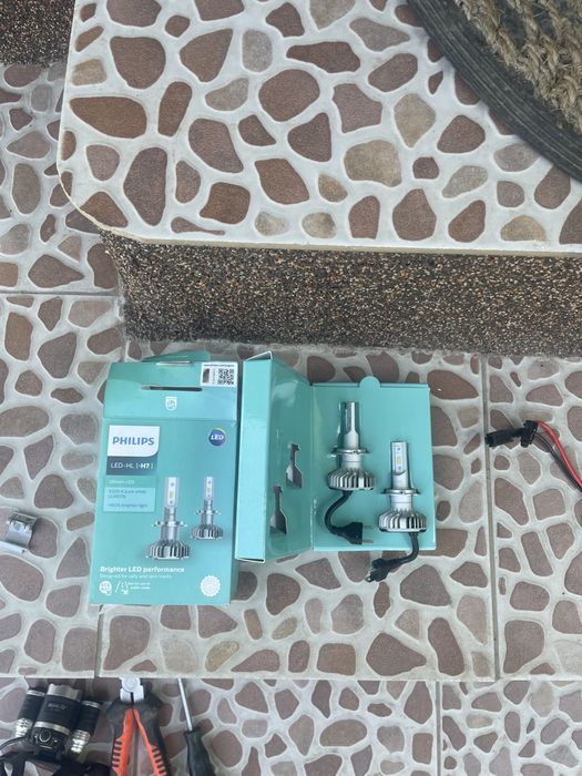 •Vand Bec Led Philips Led-HL H7 (VW,Audi,Bmw,Mercedes)