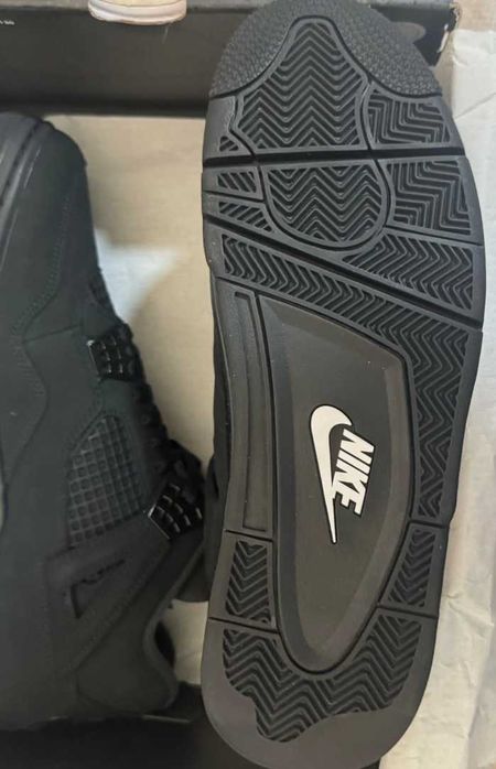 *ULTIMELE STOCURI* Air Jordan 4 BLACK CAT 36-46 [Verificare Colet]