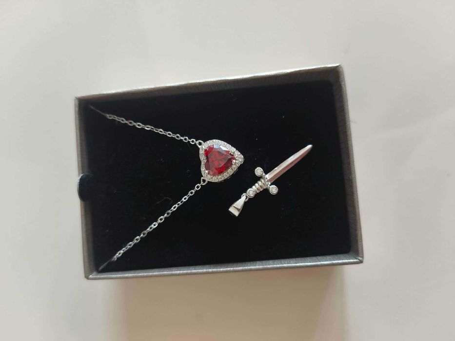 Сребърно бижу сърце и меч, комплект за двойки, страхотен подарък, оригинал от Birse