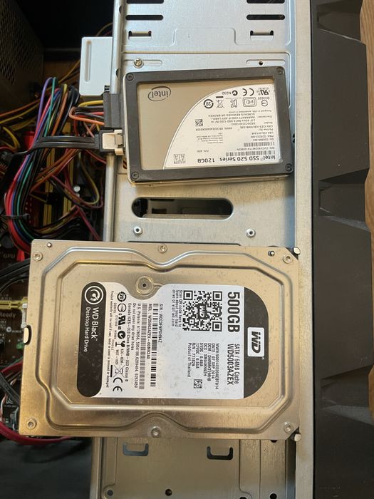Sistem i5 4460, 8 gb ddr 3 , placa de baza asus b85 plus ssd120 gb