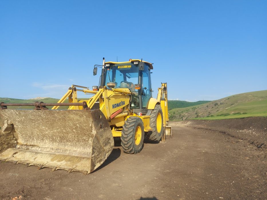 Inchiriez Buldoexcavator,Buldoexcavator de închiriat!