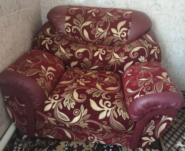 Диван и 2 кресла