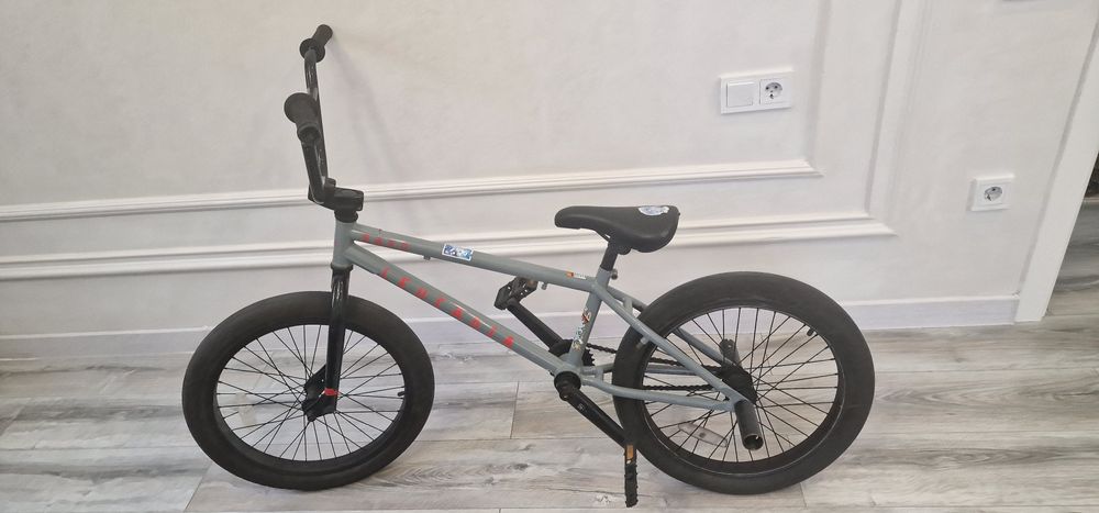 Велосипед  BMX HARO