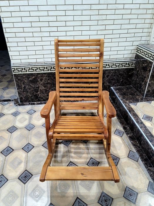 Кресло качалка.  Сифати зур.