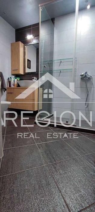 Дава се под наем Тристаен апартамент в Варна, Лятно кино Тракия - 87 кв.м за 612 € - Снимка #5