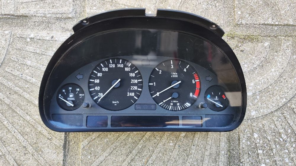Табло / километраж с голям борд за БМВ х5 е53 дизел