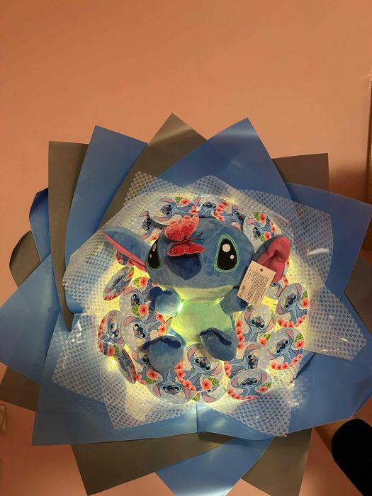 Букет от светещи пеперуди