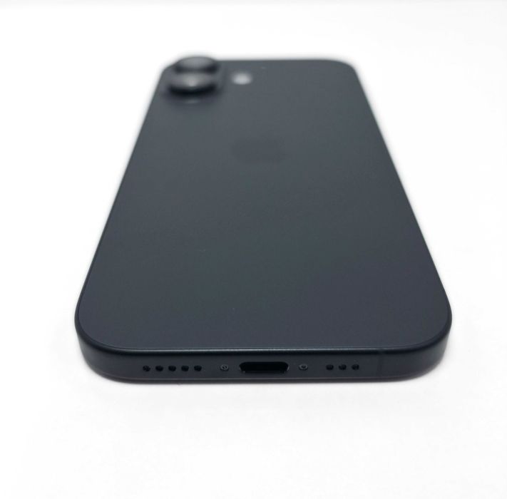 НОВ•iPhone 16 128GB Black