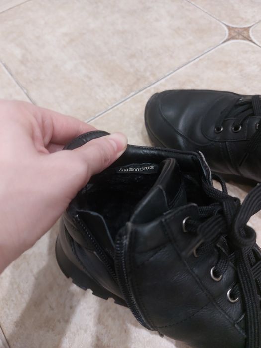 Женская зимняя обувь